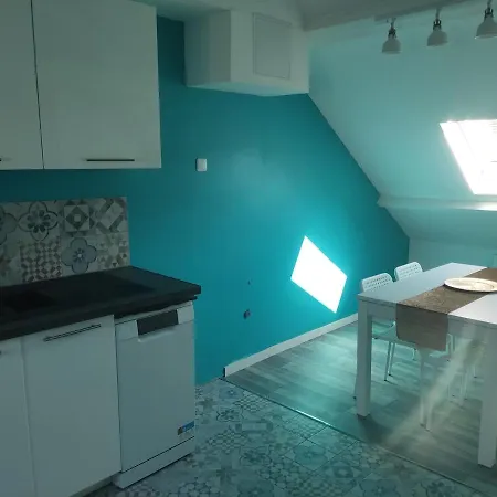 Apartman Loftissime *